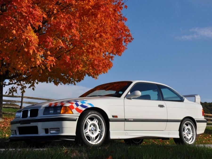  BMW M3 Lightweight 1995 года  (фото 6 из 6)